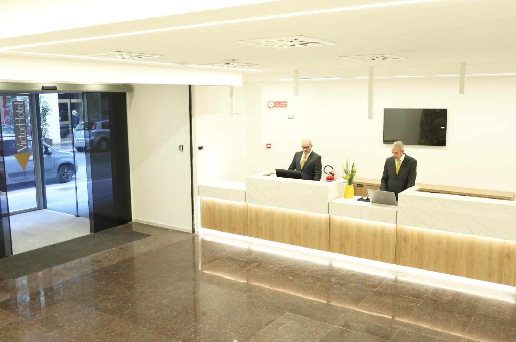 Victor Hotel Bari Ngoại thất bức ảnh