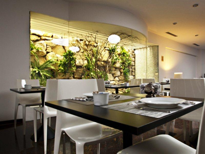 Victor Hotel Bari Ngoại thất bức ảnh